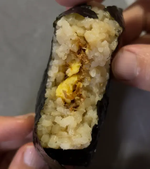 장조림계란삼각김밥 내용물