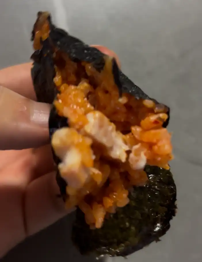 스팸김치볶음밥삼각 남은조각사진